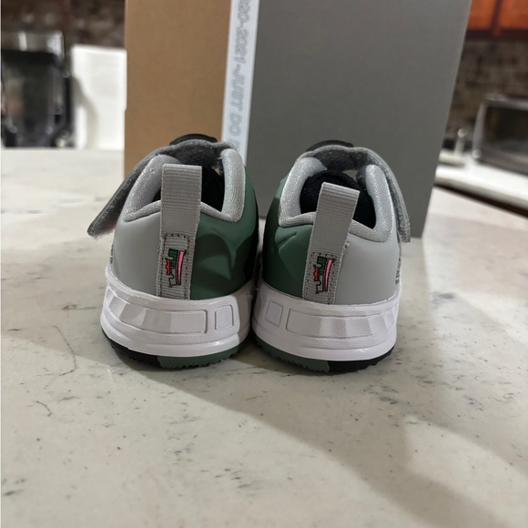 New TODDLER Size 7c Nike Lebron 18 Space Jam Bugs Vs Marvin Shoes DJ3762-005 - Picture 5 of 6